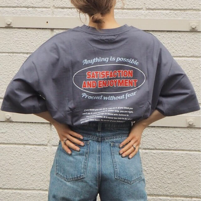 最終お値下げ SATISFACTION Tシャツ