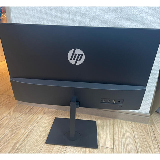 HP(ヒューレットパッカード)の〇美品 HP 27インチ 4Kモニター 5ZP65AA#ABJ  スマホ/家電/カメラのPC/タブレット(ディスプレイ)の商品写真