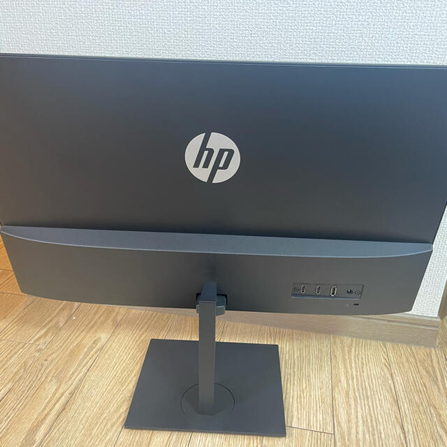 HP(ヒューレットパッカード)の〇美品 HP 27インチ 4Kモニター 5ZP65AA#ABJ  スマホ/家電/カメラのPC/タブレット(ディスプレイ)の商品写真