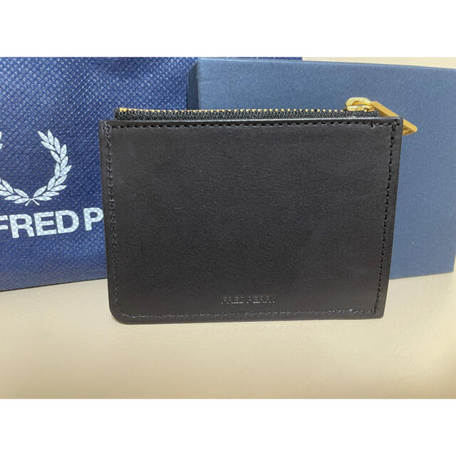 FRED PERRY(フレッドペリー)の フレッドペリー　カードホルダー　パスケース　小銭入れ レディースのファッション小物(パスケース/IDカードホルダー)の商品写真