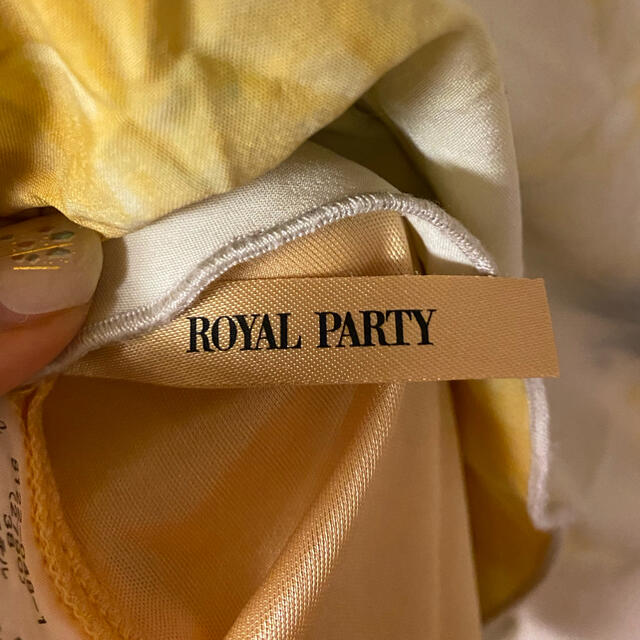 ROYAL PARTY(ロイヤルパーティー)のマキシワンピース　ロイヤルパーティー レディースのワンピース(ロングワンピース/マキシワンピース)の商品写真