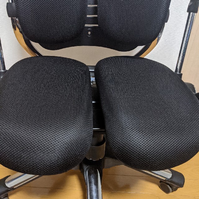 Hara Chair ハラチェア ニーチェ 《標準モデル》【ハンガー付】（ブラッ インテリア/住まい/日用品の椅子/チェア(デスクチェア)の商品写真