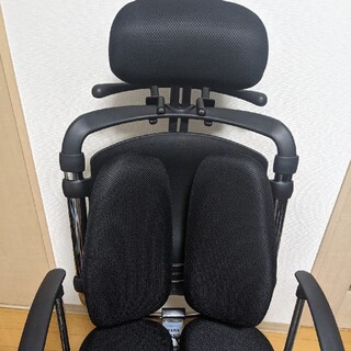 Hara Chair ハラチェア ニーチェ 《標準モデル》【ハンガー付】（ブラッ(デスクチェア)