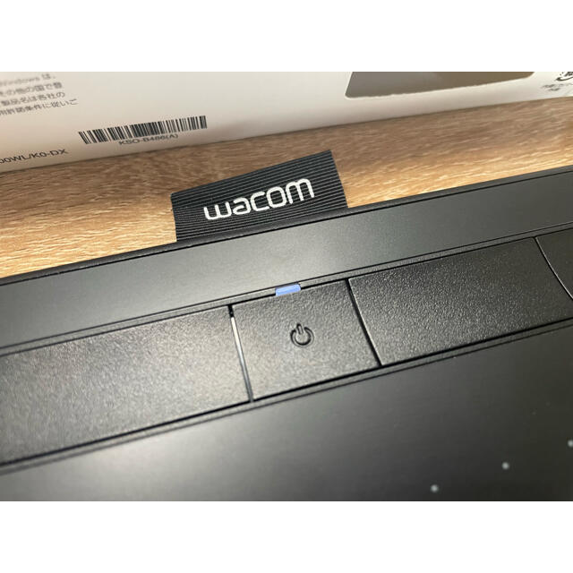 Wacom(ワコム)のワコムWacom Intuos Smallワイヤレス CTL-4100WL/K0 スマホ/家電/カメラのPC/タブレット(タブレット)の商品写真