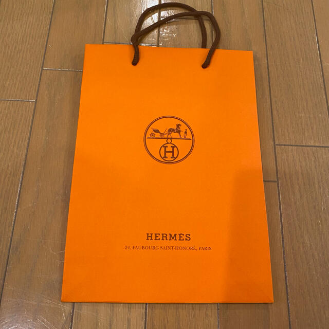 Hermes(エルメス)のHERMES エルメス 紙袋 レディースのバッグ(ショップ袋)の商品写真