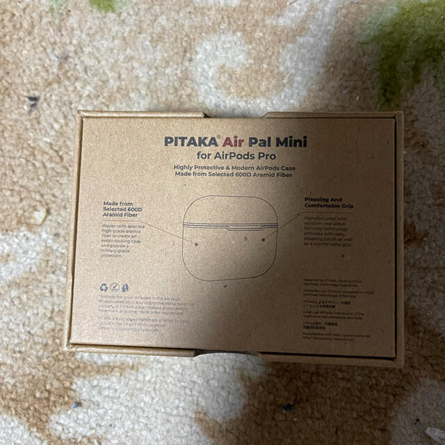 PITAKA airpods pro用アラミド繊維ケース スマホ/家電/カメラのオーディオ機器(ヘッドフォン/イヤフォン)の商品写真
