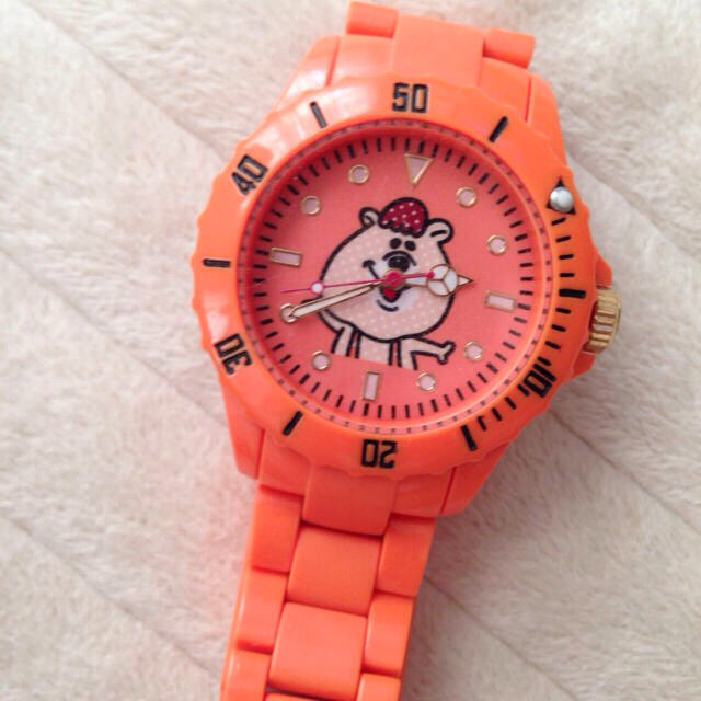 wc(ダブルシー)の最終値下げクマたんウォッチ レディースのファッション小物(腕時計)の商品写真