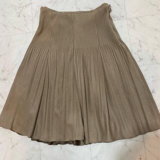 コムサイズム(COMME CA ISM)の秋服︎ 膝丈プリーツスカート(ひざ丈スカート)