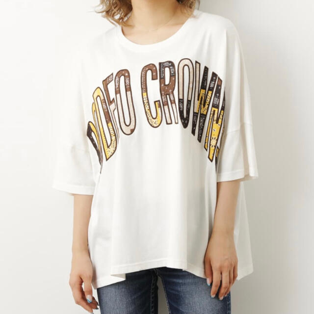 RODEO CROWNS WIDE BOWL(ロデオクラウンズワイドボウル)のマルチカラーパッチトップス  レディースのトップス(Tシャツ(半袖/袖なし))の商品写真