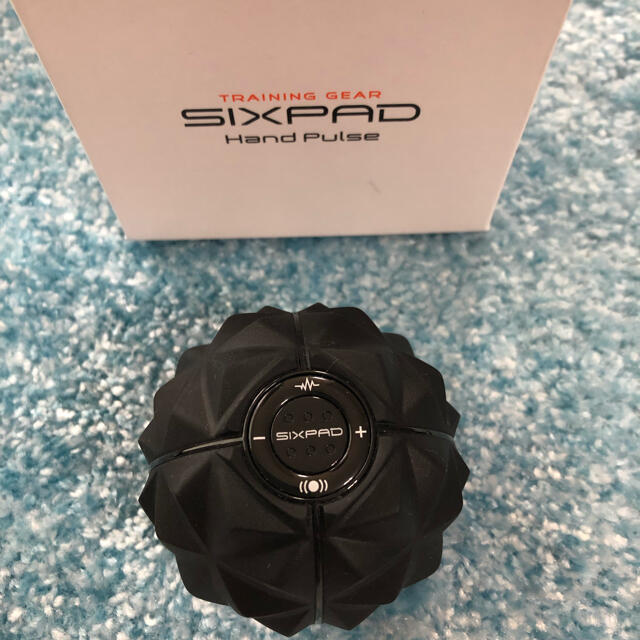 SIXPAD(シックスパッド)のSIXPAD Hand Pluse コスメ/美容のダイエット(エクササイズ用品)の商品写真