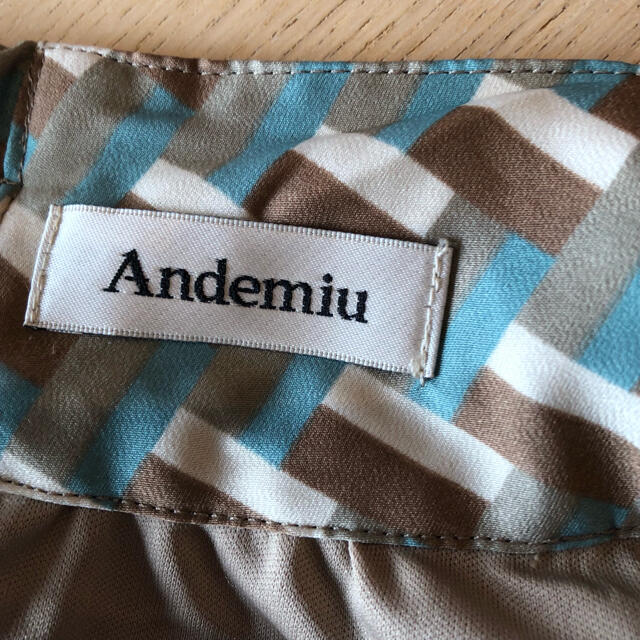 Andemiu(アンデミュウ)の未使用！アンデミュウ☆2020AW・幾何学柄フレアスカート　M  送料無料！ レディースのスカート(ロングスカート)の商品写真