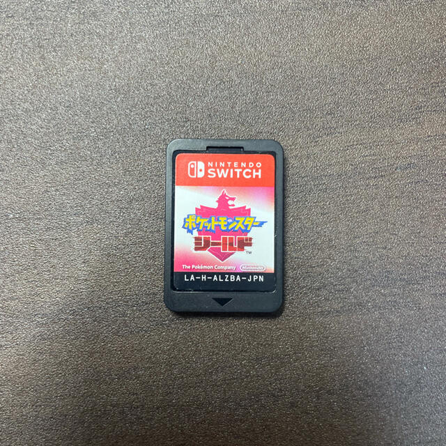Nintendo Switch(ニンテンドースイッチ)のポケットモンスター シールド Switch エンタメ/ホビーのゲームソフト/ゲーム機本体(家庭用ゲームソフト)の商品写真