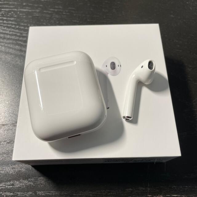 純正品　AirPods(第二世代) 充電ケース+右耳