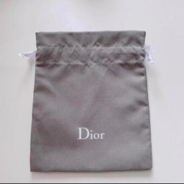 Dior(ディオール)のディオール　グレー巾着　ノベルティ コスメ/美容のコスメ/美容 その他(その他)の商品写真