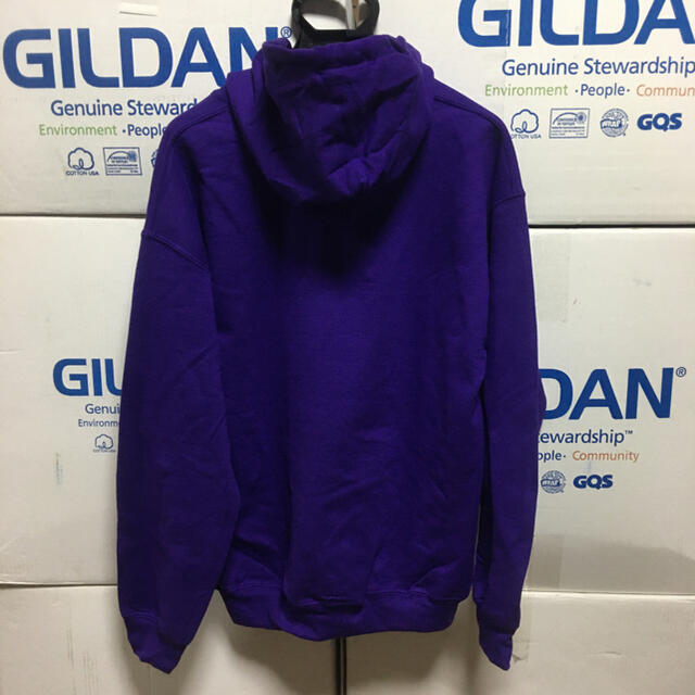 GILDAN(ギルタン)のGILDANギルダン★パーカー☆パープル★XLサイズ☆紫色 メンズのトップス(パーカー)の商品写真