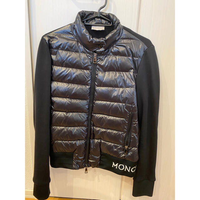 MONCLER(モンクレール)のモンクレール★xs(値下げしました) レディースのジャケット/アウター(その他)の商品写真