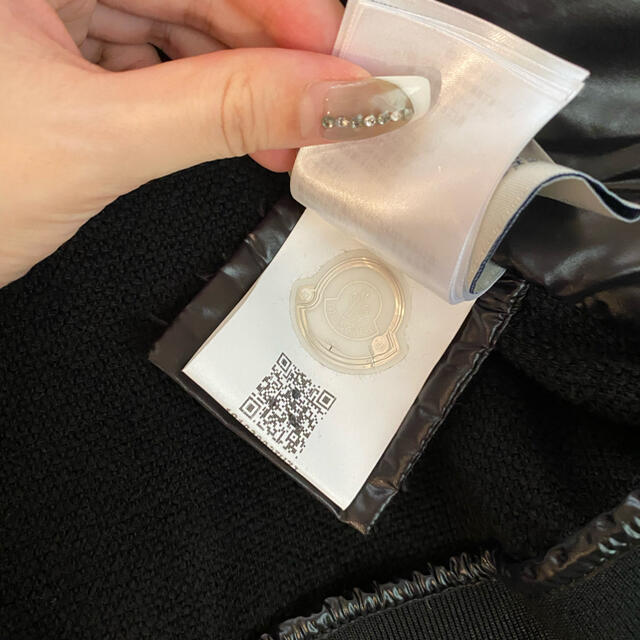 MONCLER(モンクレール)のモンクレール★xs(値下げしました) レディースのジャケット/アウター(その他)の商品写真