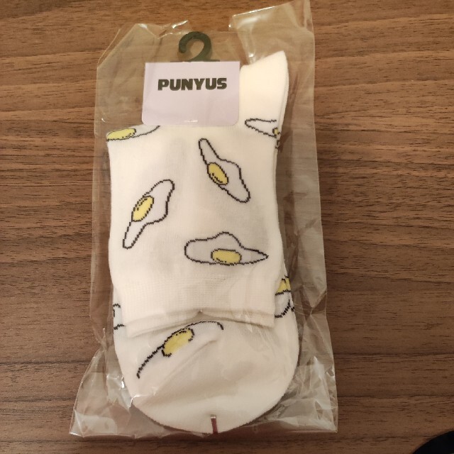 PUNYUS(プニュズ)のPUNYUS ソックス 目玉焼き レディースのレッグウェア(ソックス)の商品写真