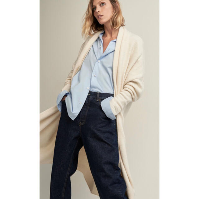 ZARA(ザラ)の新品タグ付き！ZARA ザラ＊ニットロングカーディガン　M　アイボリー レディースのジャケット/アウター(ニットコート)の商品写真