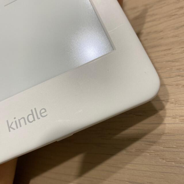 Kindle 8GB 第10世代　広告なし WiFiモデル スマホ/家電/カメラのPC/タブレット(電子ブックリーダー)の商品写真