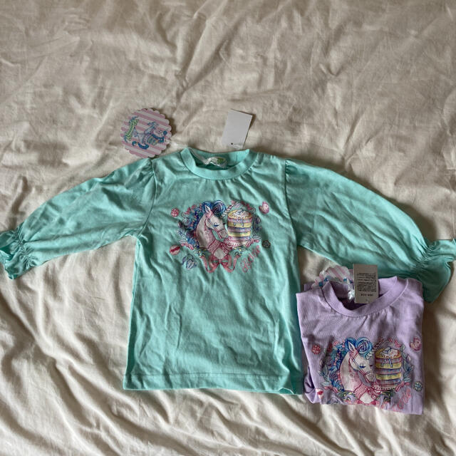 しまむら(シマムラ)の新品♡エコネコ　カットソー　プルオーバー　長袖Tシャツ　100 2枚セット キッズ/ベビー/マタニティのキッズ服女の子用(90cm~)(Tシャツ/カットソー)の商品写真