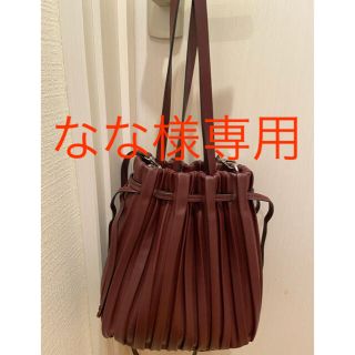 ザラ(ZARA)の【なな様専用】ZARA プリーツミニバケットバック(ショルダーバッグ)