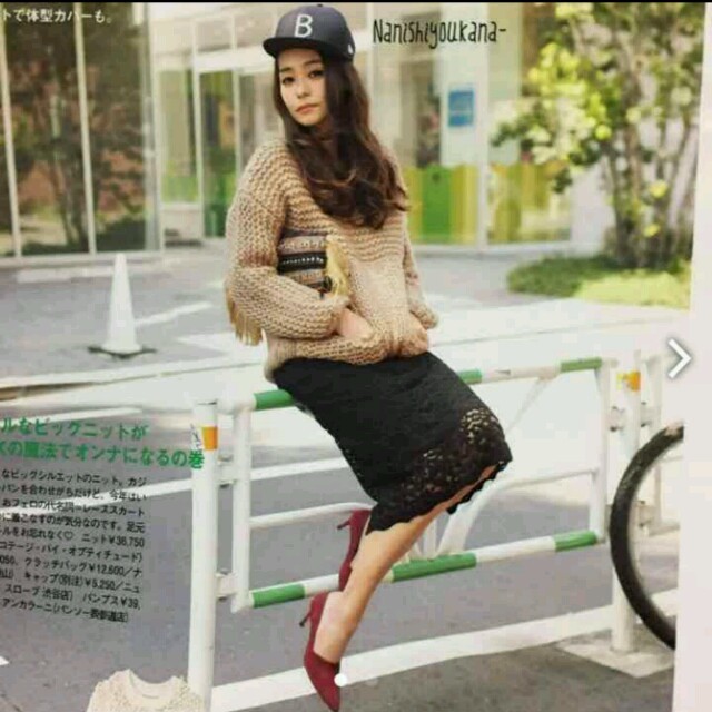 NINE(ナイン)のNINE☆レースタイトスカート レディースのスカート(ひざ丈スカート)の商品写真