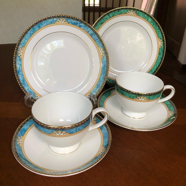 WEDGWOOD(ウェッジウッド)の【レア美品】ウェッジウッド★カーゾン＆ランボーン★トリオ　ペア インテリア/住まい/日用品のキッチン/食器(食器)の商品写真