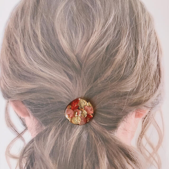 紫陽花の石ころヘアゴム ハンドメイドのアクセサリー(ヘアアクセサリー)の商品写真