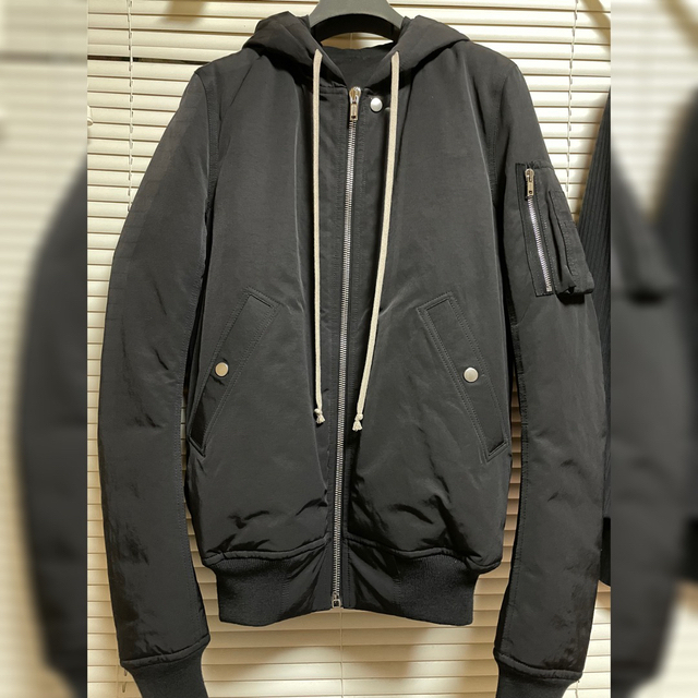 Rick Owens(リックオウエンス)のRick owens hooded flight bomber jacket メンズのジャケット/アウター(フライトジャケット)の商品写真