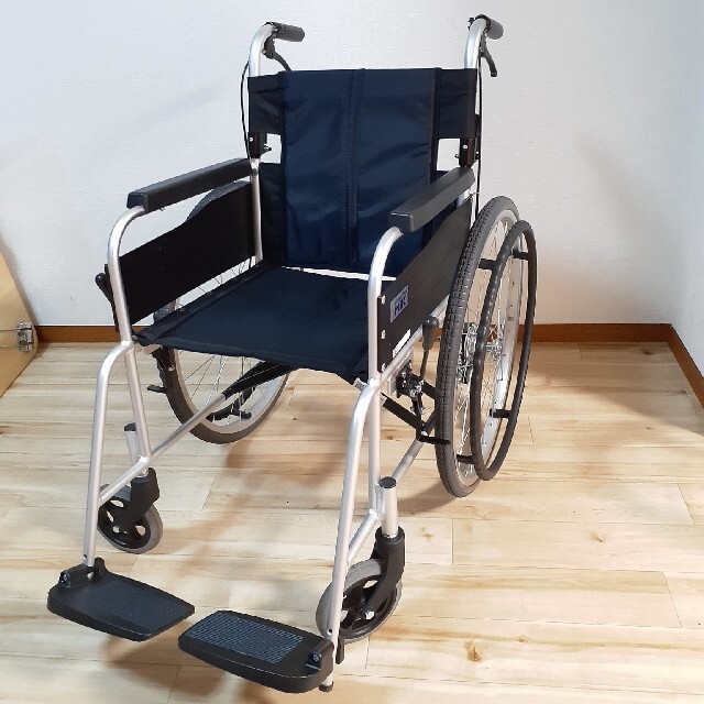 海外受注発注品 kiyo様専用ページ☆「Wheel Chair MIKI / USG―1」 univ