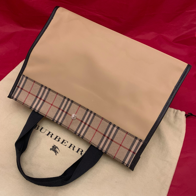 BURBERRY(バーバリー)のBurberry☆トートバッグ☆美品 レディースのバッグ(トートバッグ)の商品写真