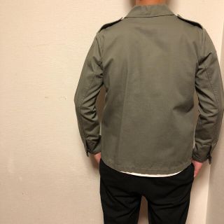 A.P.C. 新品ミリタリージャケット VESTE ARMY DUKE 16E