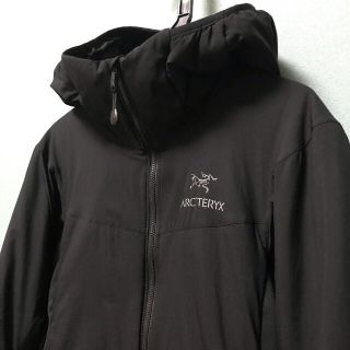 ARC'TERYX - 訳あり格安 アークテリクス アトムLTフーディ 黒 ...