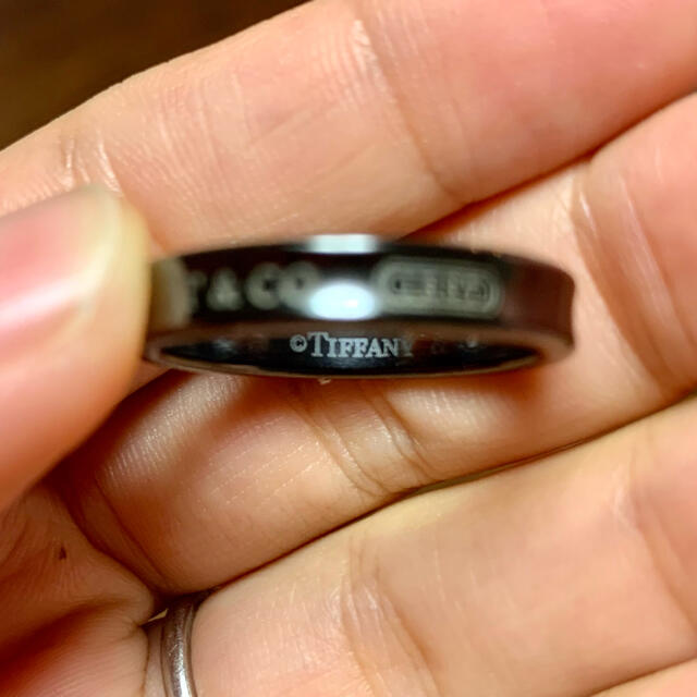 Tiffany& Co.ナローミッドナイトブラックチタンリング 9号