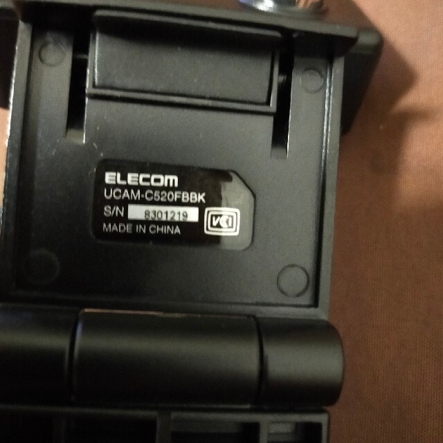 ELECOM(エレコム)のウェブカメラ ELECOM UCAM-C520FBBK スマホ/家電/カメラのPC/タブレット(PC周辺機器)の商品写真