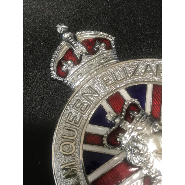 英国エリザベスⅡ世の戴冠式を記念して製作されたエンブレムバッジの通販 by r.y.m's shop｜ラクマ 高評価在庫