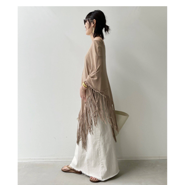 L'Appartement DEUXIEME CLASSE(アパルトモンドゥーズィエムクラス)のGOOD GRIEF/グッドグリーフ　Knit Fringe Poncho レディースのジャケット/アウター(ポンチョ)の商品写真