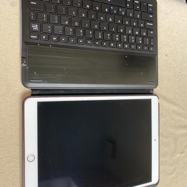 iPad Pro 10.5 64GB au Apple Pencilセット - coastalcareeracademy.com