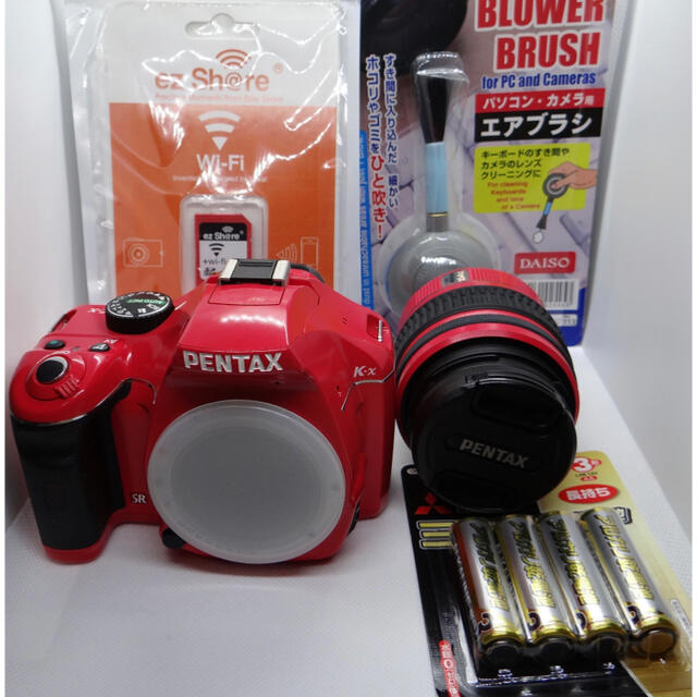 PENTAX(ペンタックス)のペンタックス k-x⭐️Wi-Fiでスマホへ転送⭐️❤️初心者用キット❤️ スマホ/家電/カメラのカメラ(デジタル一眼)の商品写真