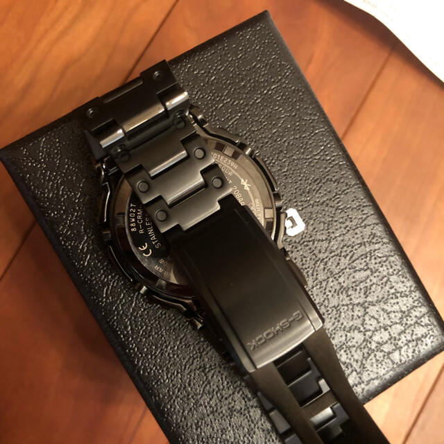 G-SHOCK(ジーショック)のCASIO  G-SHOCK  GMW-B5000GD-1JF  フルメタル　 メンズの時計(腕時計(デジタル))の商品写真