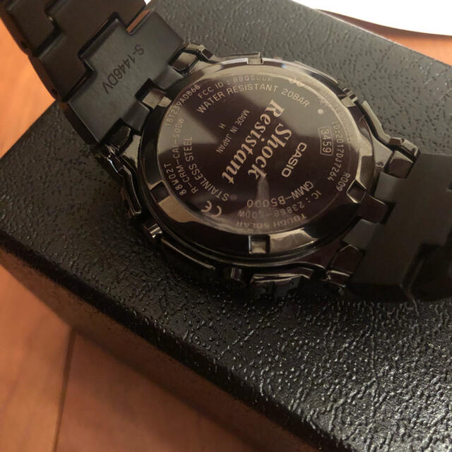 CASIO  G-SHOCK  GMW-B5000GD-1JF  フルメタル