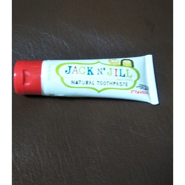 ジャック＆ジル　キッズナチュラル コスメ/美容のオーラルケア(歯磨き粉)の商品写真