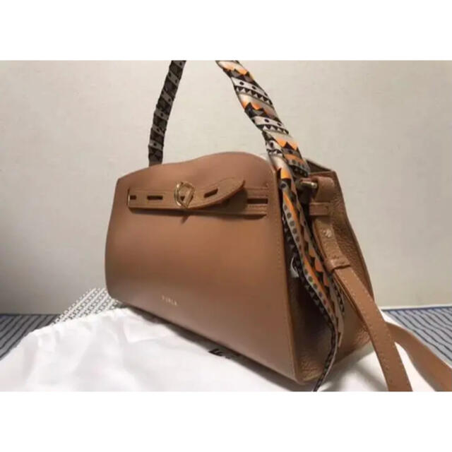 ⠀本日限定価格 】FURLA フルラ ショルダーバッグ ハンドバッグ 売れ筋 ...