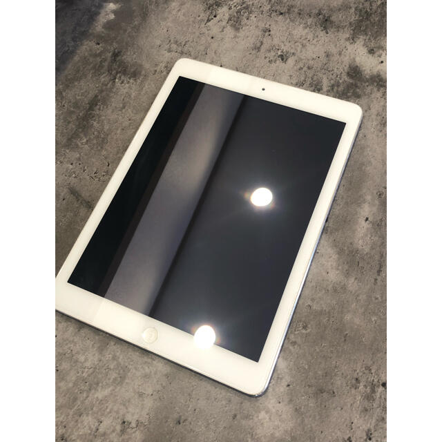 PC/タブレットiPad Air 16GB