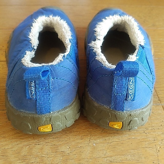 KEEN(キーン)のKEEN  ハウザー 17ｾﾝﾁ キッズ/ベビー/マタニティのベビー靴/シューズ(~14cm)(スリッポン)の商品写真