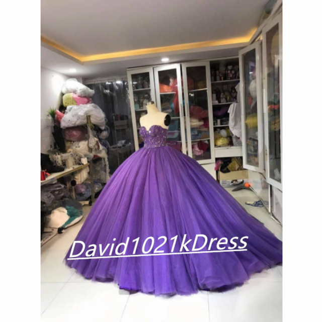 カラードレス 紫 ベアトップ 柔らかく重ねたチュールスカート 二次会 演奏会  レディースのフォーマル/ドレス(ウェディングドレス)の商品写真