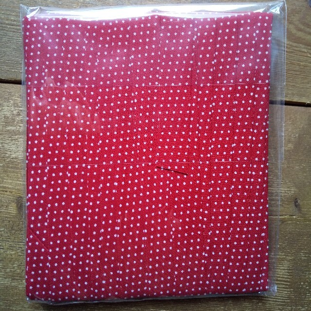 水玉バイアス　両折れタイプ　赤　15㎜幅10m ハンドメイドの素材/材料(各種パーツ)の商品写真