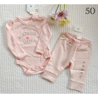 ベビーギャップ(babyGAP)の新品♡gap 前開きロンパース✖︎パンツ 50(ロンパース)