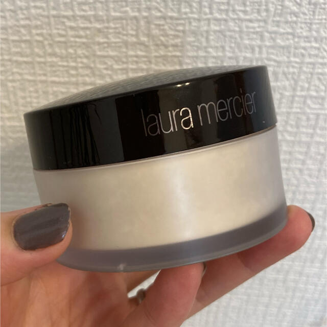 laura mercier(ローラメルシエ)のローラメルシエ　ルースセッティングパウダー　トランスルーセント29g コスメ/美容のベースメイク/化粧品(フェイスパウダー)の商品写真